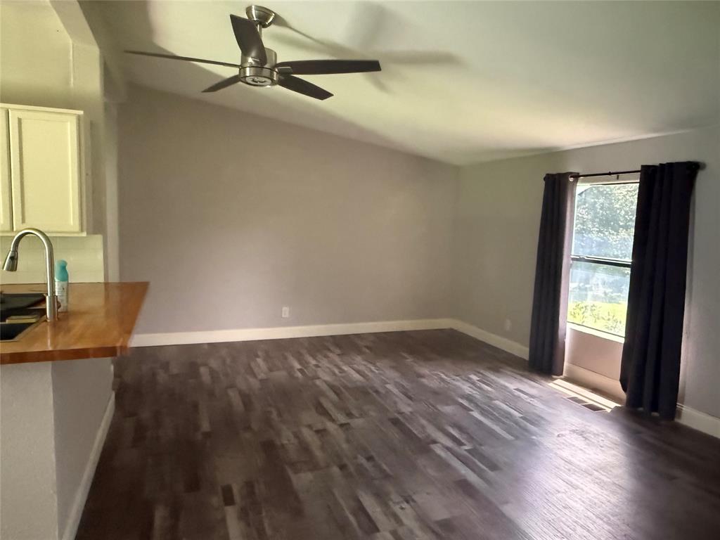 152 Pennell Road Sherman, TX 75090 - Photo 7 of 15