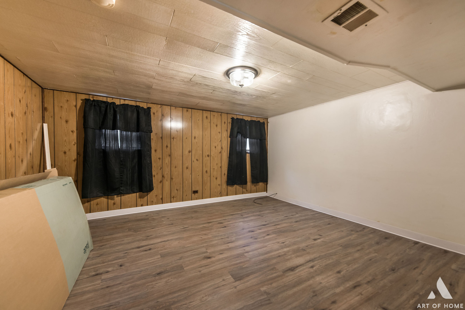 851 Addison Road Addison, IL 60101 - Photo 19 of 25 a view of an empty room with wooden floor