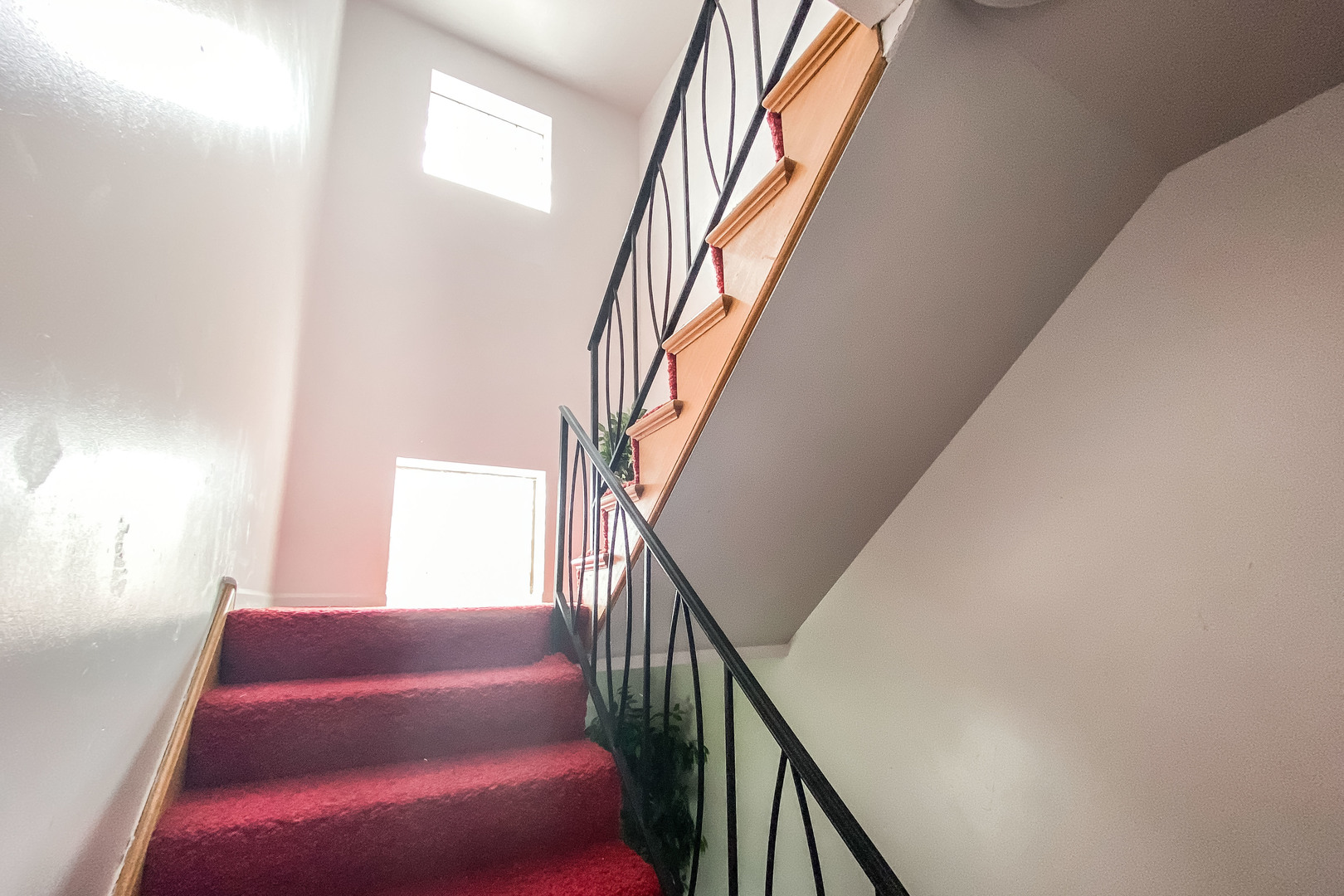 851 Addison Road Addison, IL 60101 - Photo 20 of 25 a view of entryway