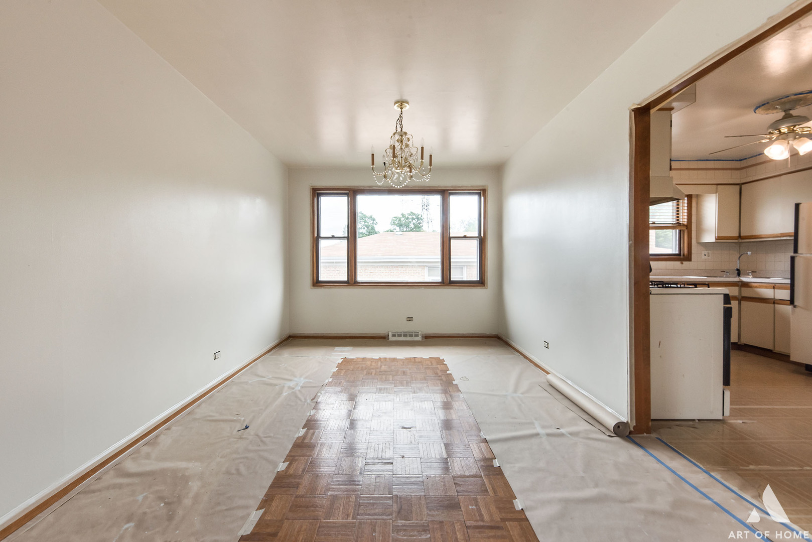 851 Addison Road Addison, IL 60101 - Photo 9 of 25 an empty room with windows and cabinet