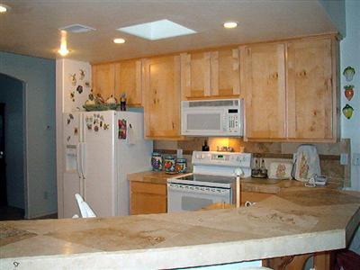 145 West Corona Road Tucson, AZ 85756 - Photo 1 of 7 Gallery Image 1
