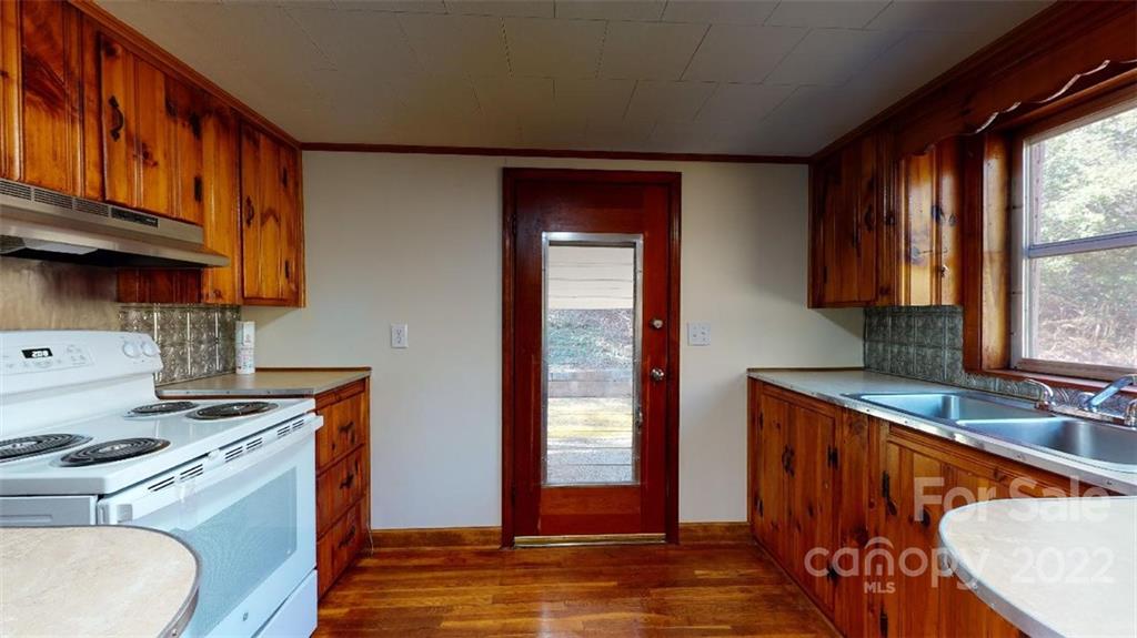 233 Liberty Church Road Marion, NC 28752 - Photo 13 of 29 Gallery Image 13