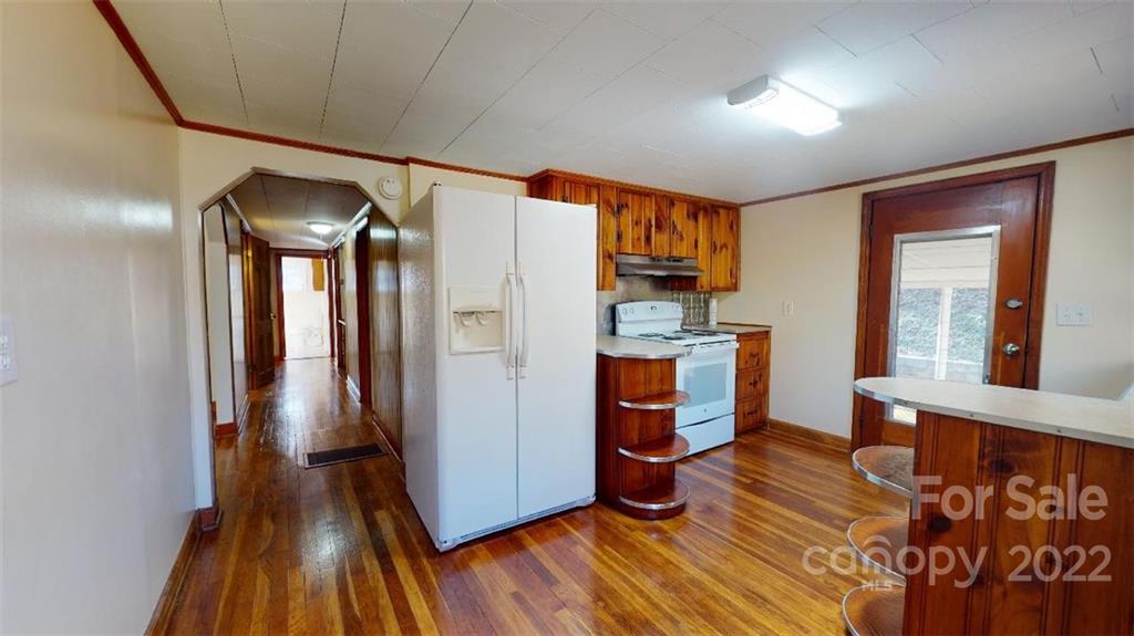 233 Liberty Church Road Marion, NC 28752 - Photo 10 of 29 Gallery Image 10