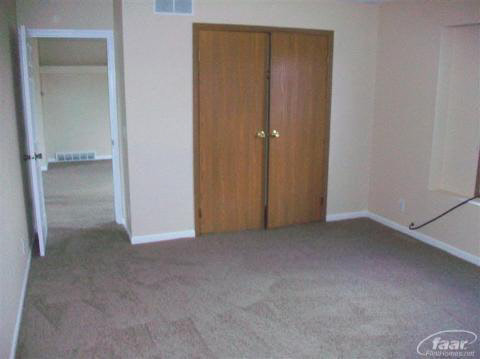 10345 East Richfield Road Davison, MI 48423 - Photo 10 of 15 20242374-9.JPG