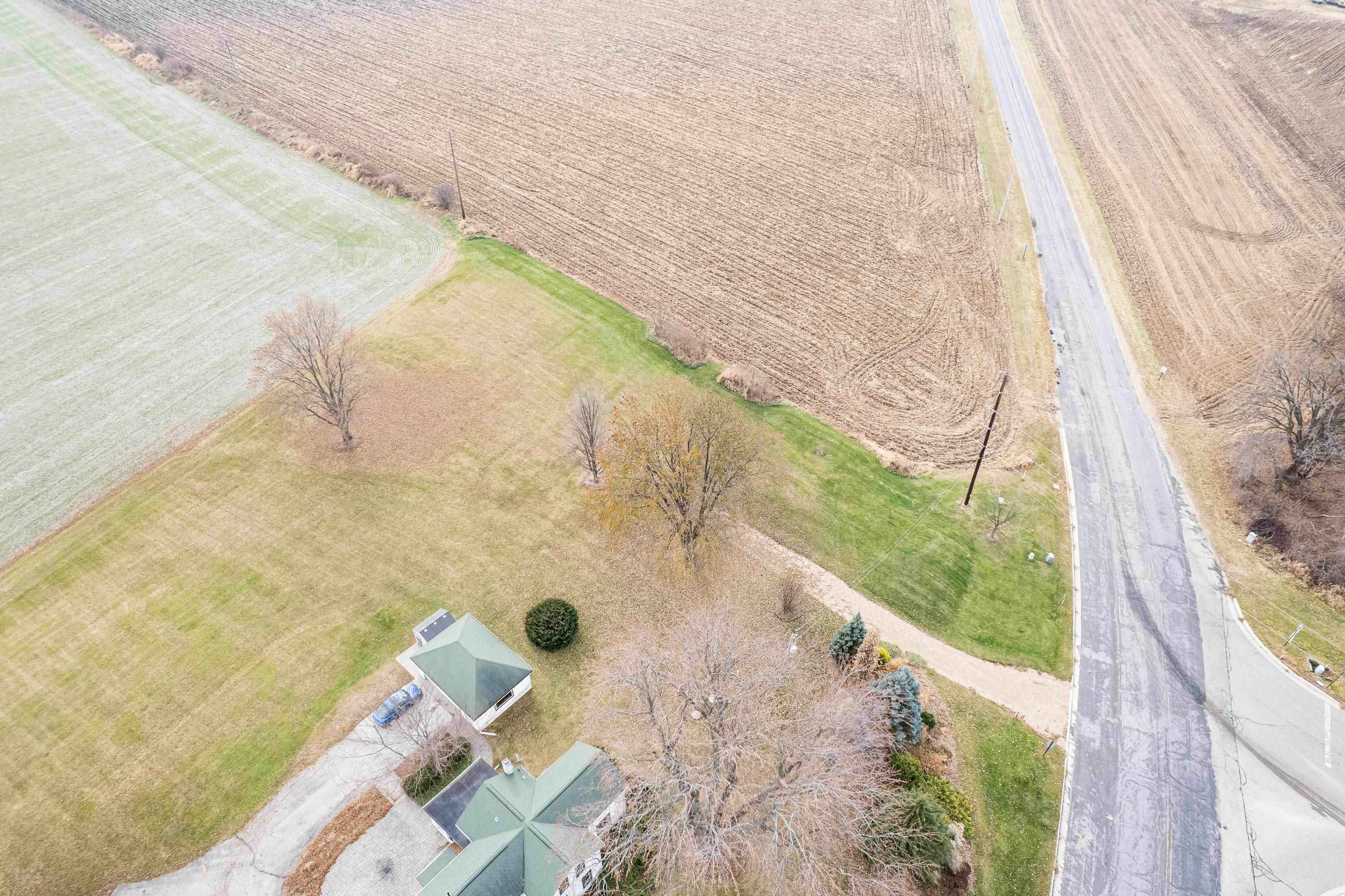 2899 Bailey Road Sun Prairie, WI 53590 - Photo 18 of 21 Gallery Image 18