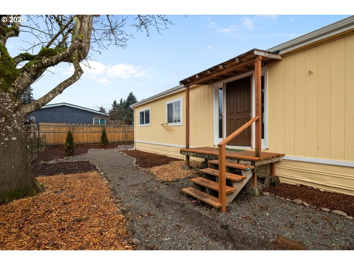 9874 Golf Club Road Southeast, Unit 82 Stayton, OR 97383 - Photo 2 of 29