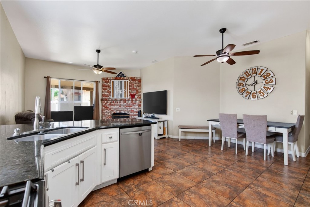 6487 Diamond Riverside, CA 92509 - Photo 13 of 29 Gallery Image 13