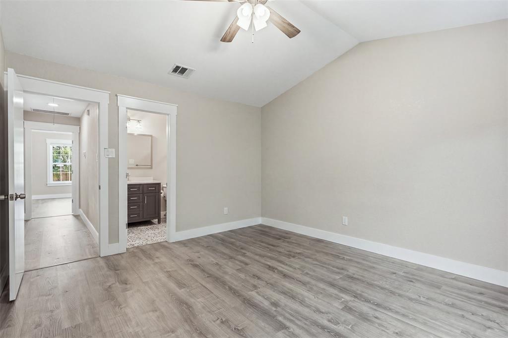 184 Merlin Way Euless, TX 76039 - Photo 12 of 15 Gallery Image 12