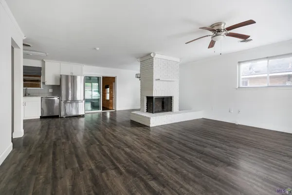 $210,000 | 15530 Tiger Bend Road, Baton Rouge, LA 70817