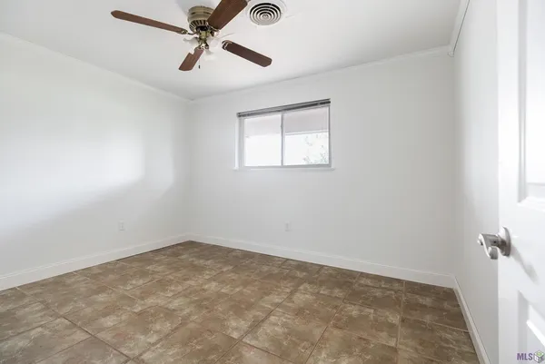 $210,000 | 15530 Tiger Bend Road, Baton Rouge, LA 70817