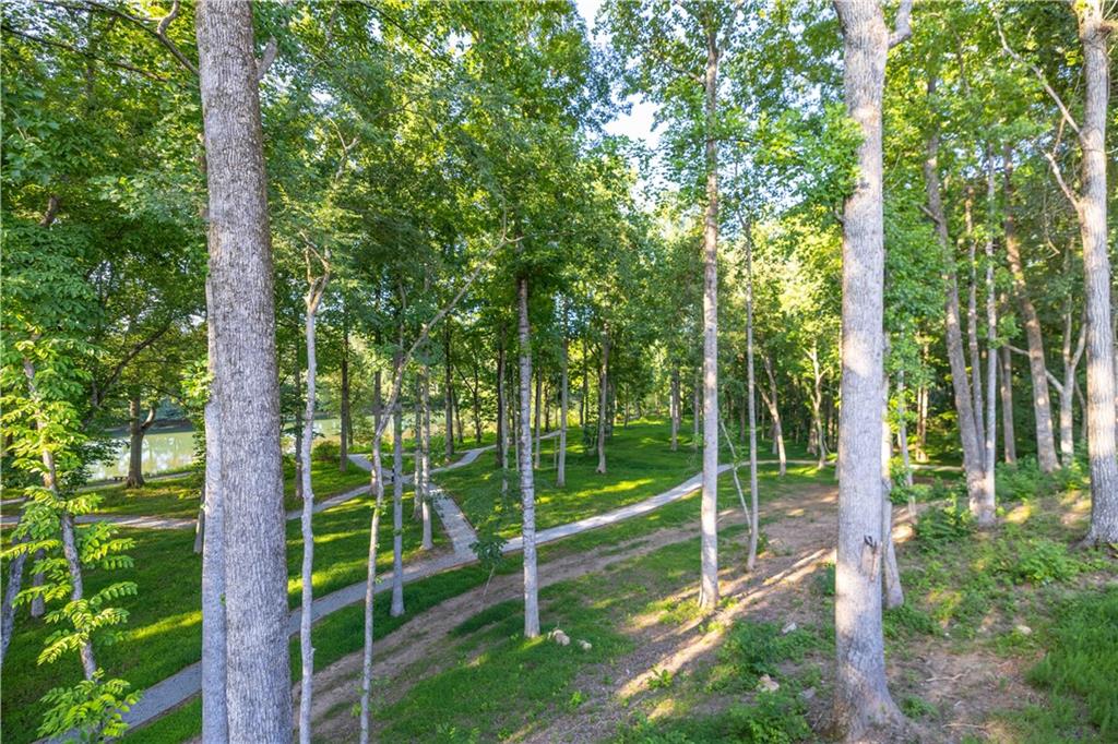 5039 Shirley Oaks Drive, Unit 315 Peachtree Corners, GA 30092 - Photo 32 of 36