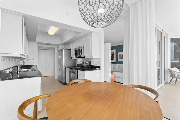 $6,250 | 21055 Yacht Club Drive, Unit 1210, Aventura, FL 33180