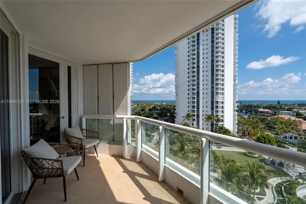 $6,250 | 21055 Yacht Club Drive, Unit 1210, Aventura, FL 33180