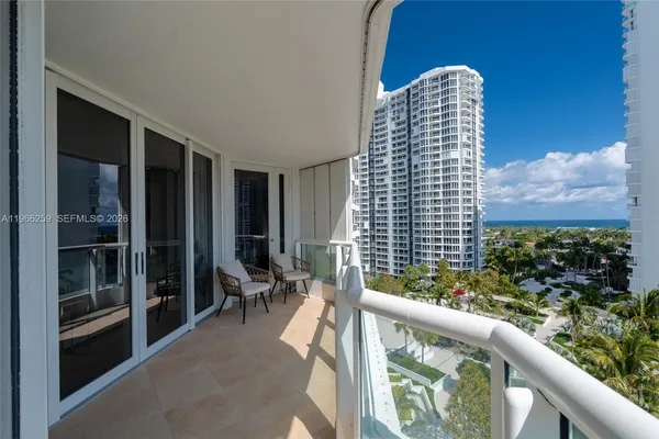 $6,250 | 21055 Yacht Club Drive, Unit 1210, Aventura, FL 33180