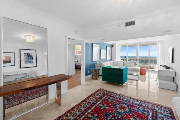 $6,250 | 21055 Yacht Club Drive, Unit 1210, Aventura, FL 33180