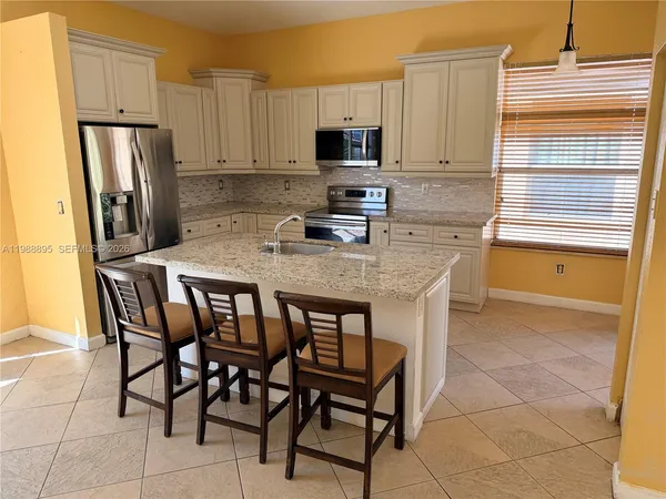 $2,850 | 4110 Northeast 22nd Court, Homestead, FL 33033