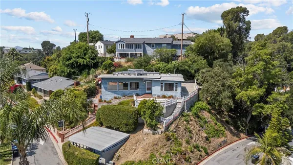$1,095,000 | 649 Atkins Drive, Glendale, CA 91206