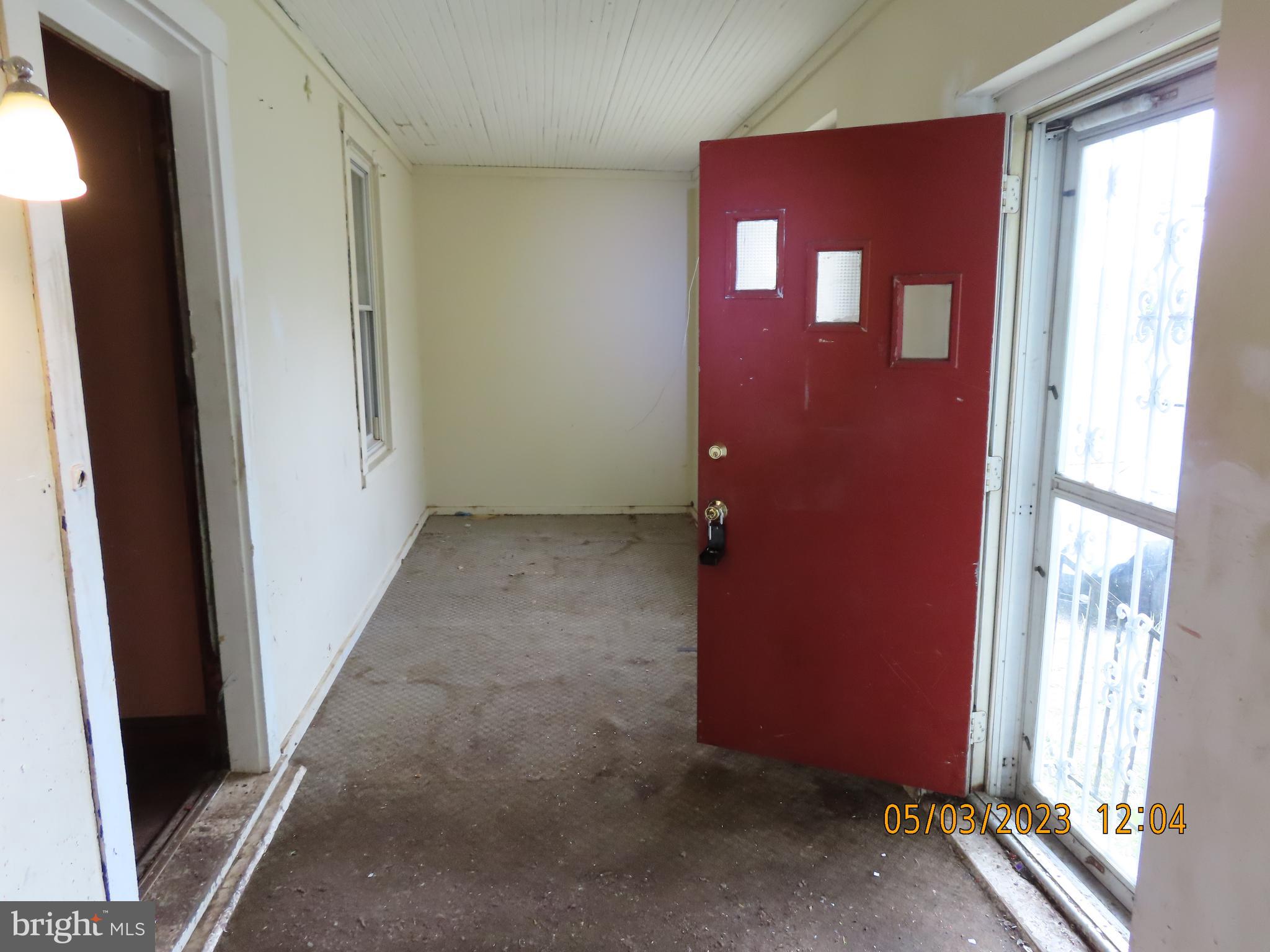 3809 Annapolis Road Halethorpe, MD 21227 - Photo 5 of 24
