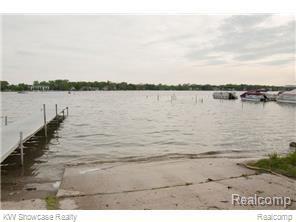 3900 Elmhurst Road Waterford, MI 48328 - Photo 26 of 29 Lake 2.jpg