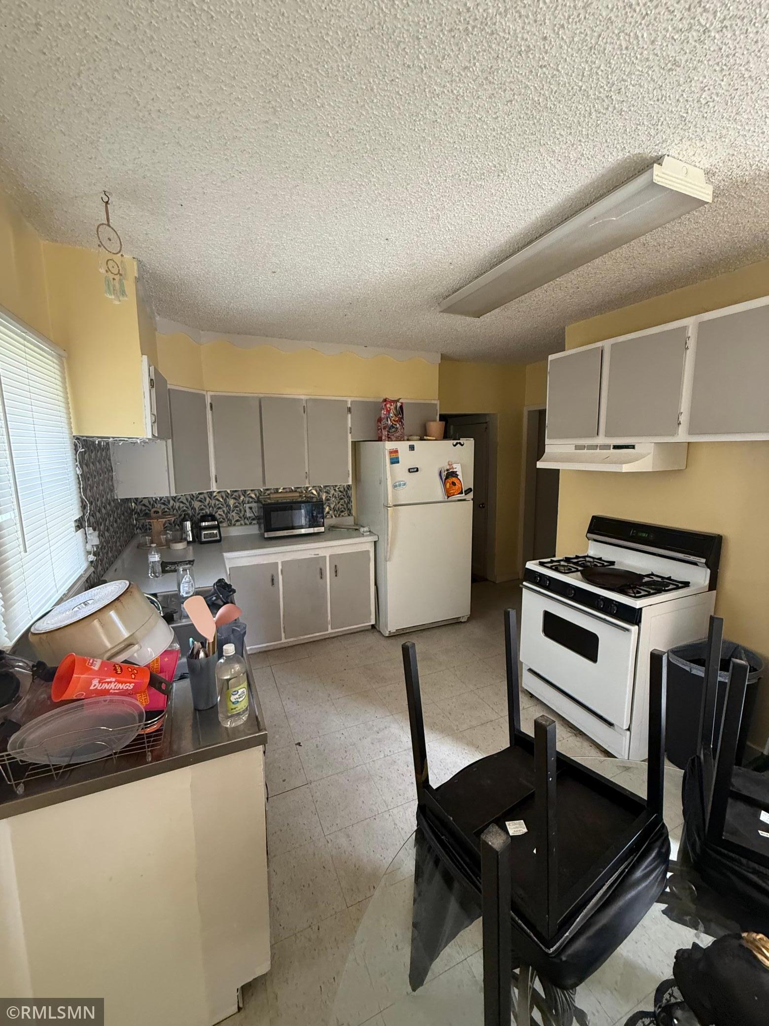 304 7th Street Northwest Rochester, MN 55901 - Photo 13 of 17