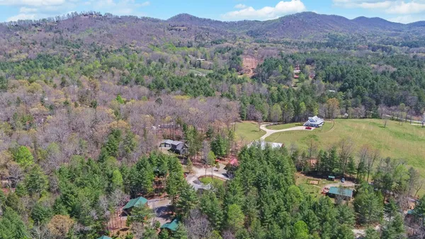 $429,900 | 85 Travelers Trail, Murphy, NC 28906