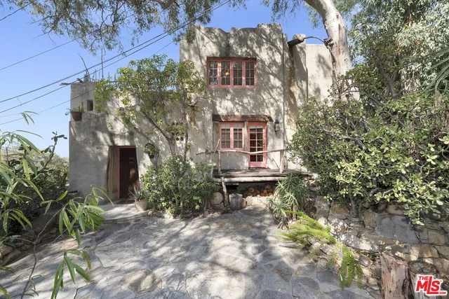 $9,900 | 1431 Avon Park Terrace, Los Angeles, CA 90026