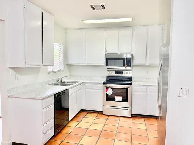 $2,800 | 53910 Avenida Herrera, La Quinta, CA 92253