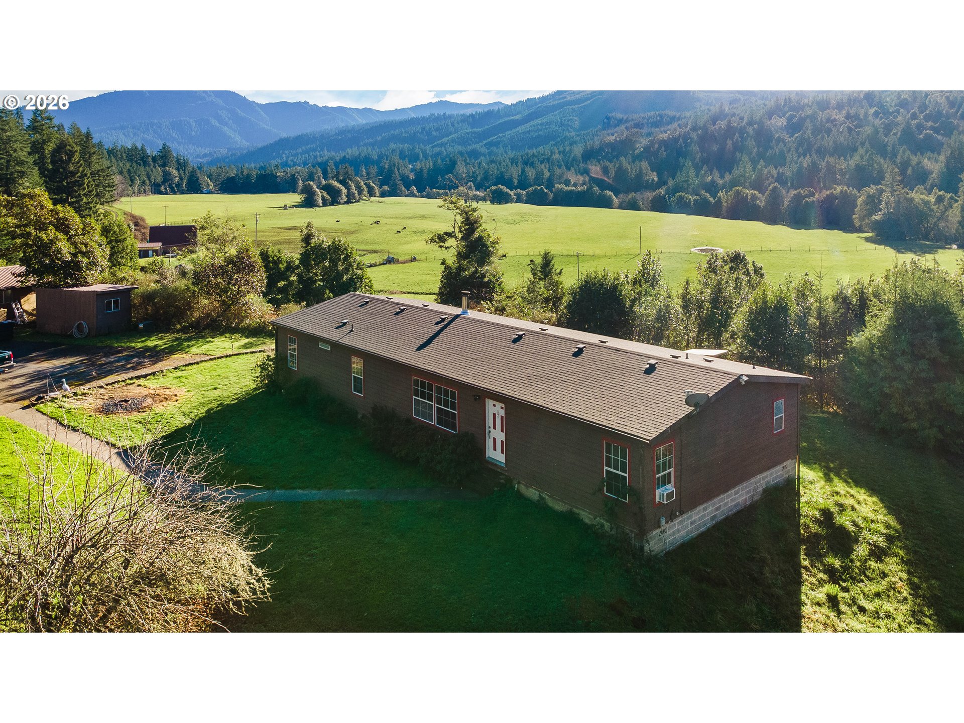 41308 South Powers Road Powers, OR 97466 - Photo 5 of 41