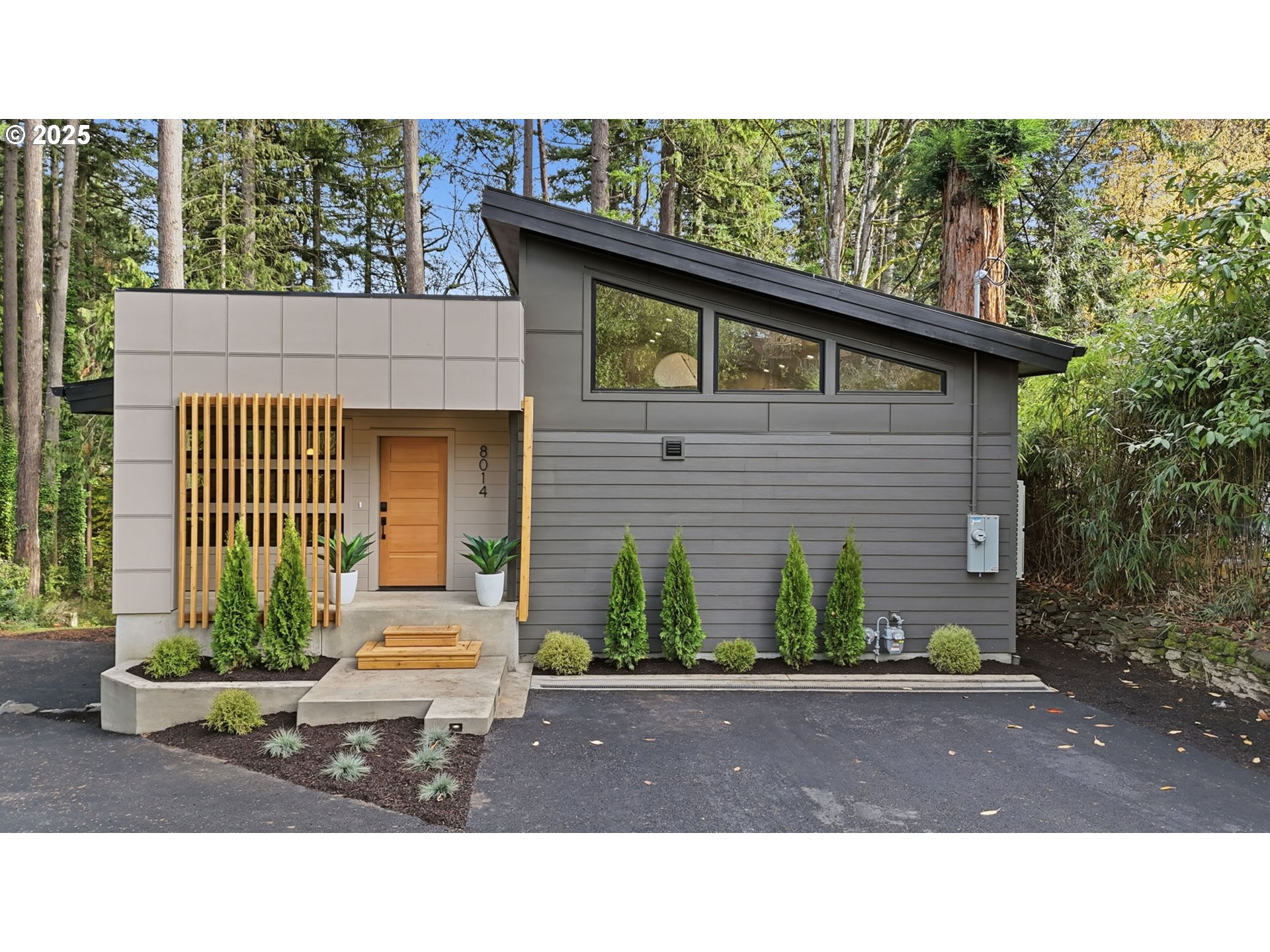 8014 Southwest 54th Avenue Portland, OR 97219 - Photo 37 of 44