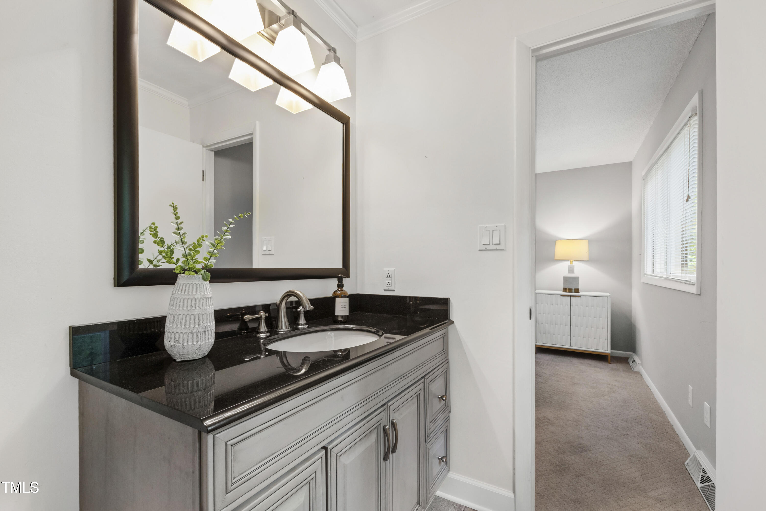 4213 Oak Park Road Raleigh, NC 27612 - Photo 27 of 40 Oak Park (37)