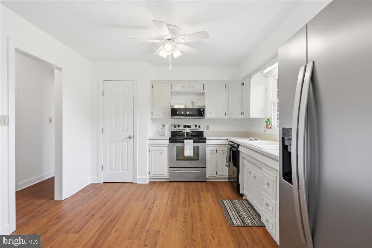 2447 Headquarters Road Edinburg, VA 22824 - Photo 8 of 58 Kitchen -New Appliances