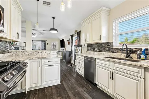 $268,000 | 62 Ridgewood Drive, Laplace, LA 70068