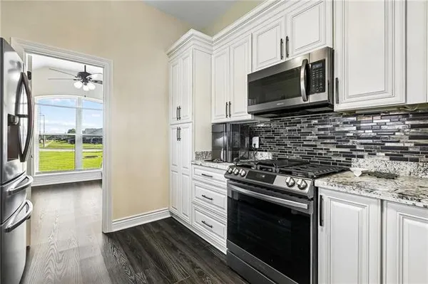 $275,000 | 62 Ridgewood Drive, Laplace, LA 70068