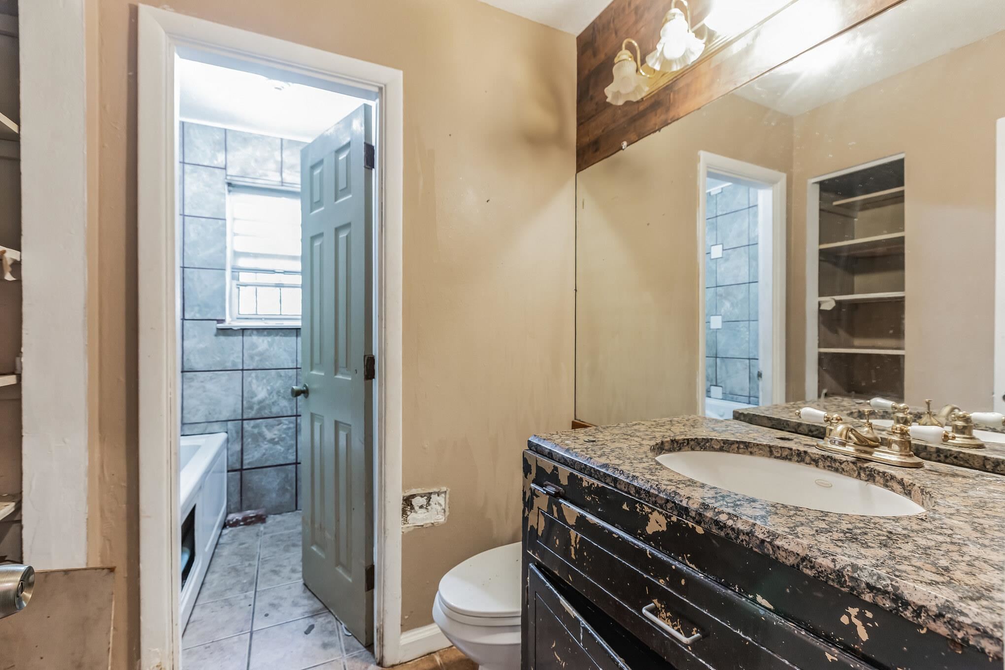 800 West Pinestead Road Pensacola, FL 32505 - Photo 17 of 33
