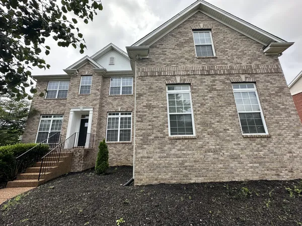 $549,000 | 119 Settlers Way, Hendersonville, TN 37075