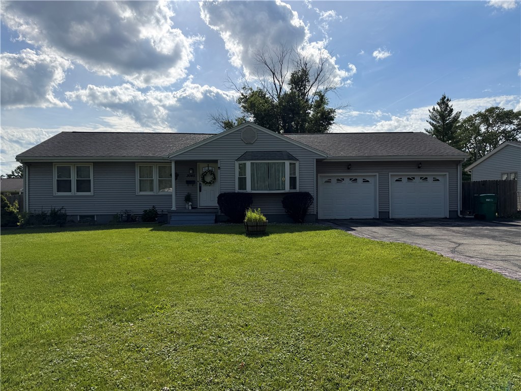 3045 Turpin Road Decatur, IL 62521 - Photo 2 of 28