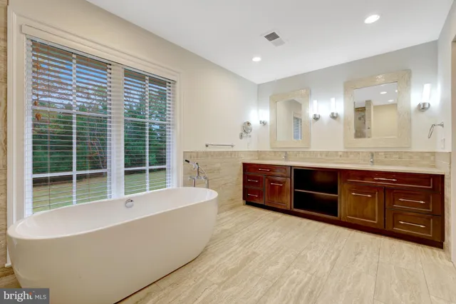 $2,265,000 | 440 Montpelier Road, Great Falls, VA 22066