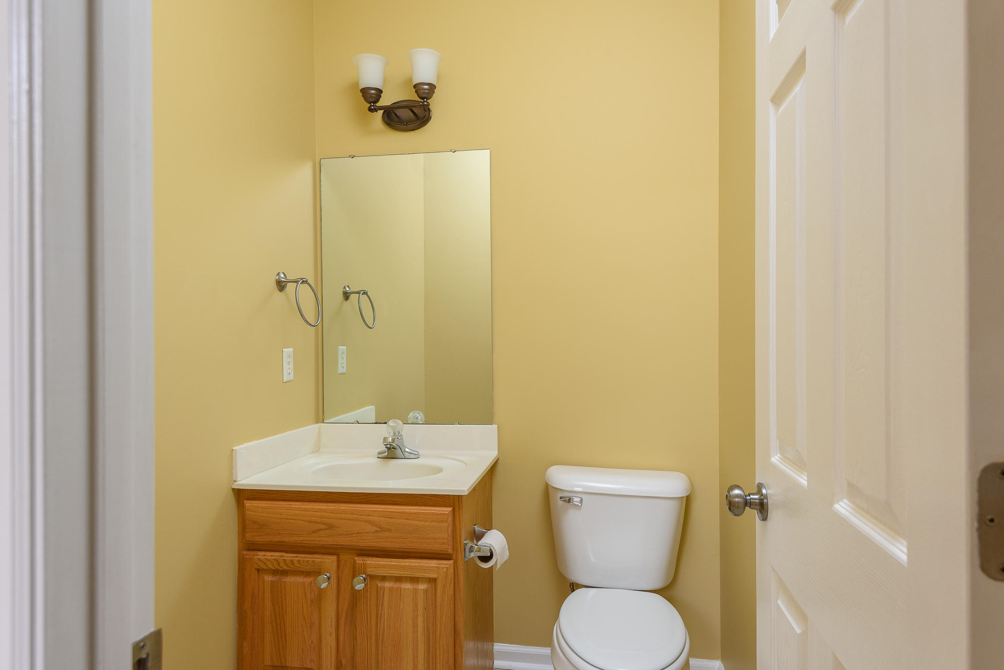 1630 Gunston Hall Road Hixson, TN 37343 - Photo 14 of 28 Powder Room