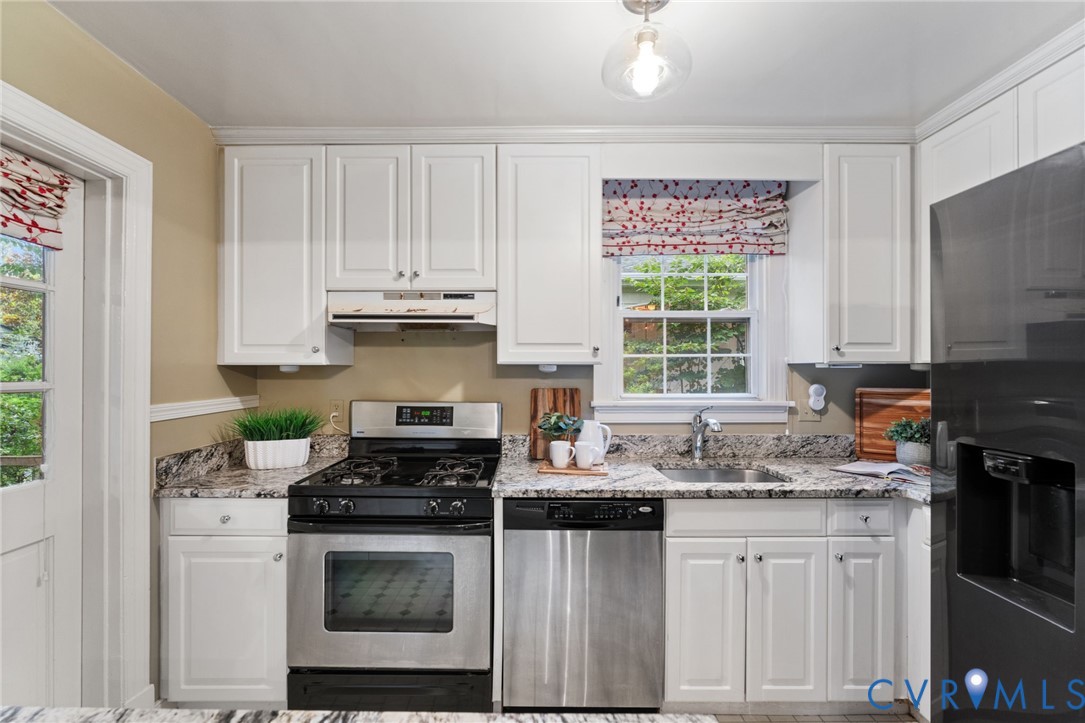 5114 Devonshire Road Richmond, VA 23225 - Photo 13 of 48 Gallery Image 13