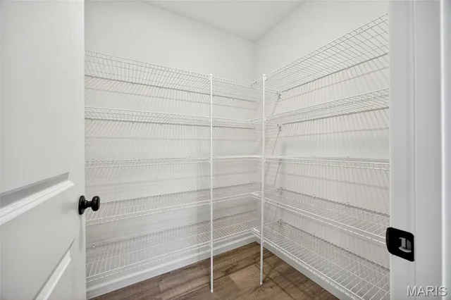 $420,000 | 1933 Rolling River Circle, St. Paul, MO 63366