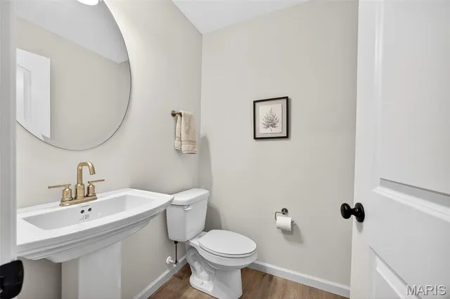 $420,000 | 1933 Rolling River Circle, St. Paul, MO 63366