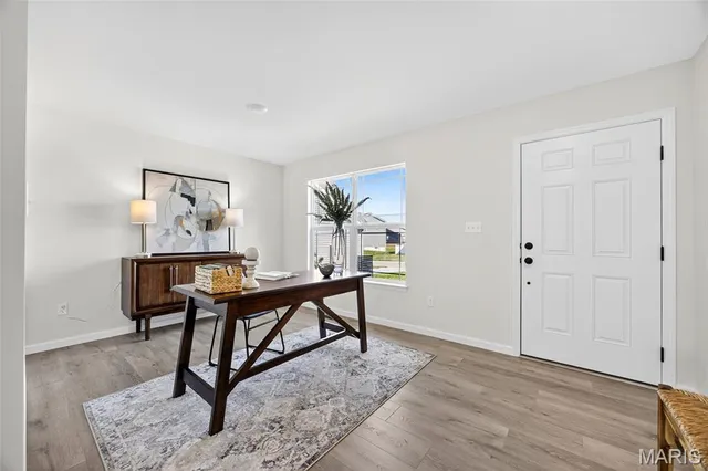 $420,000 | 1933 Rolling River Circle, St. Paul, MO 63366