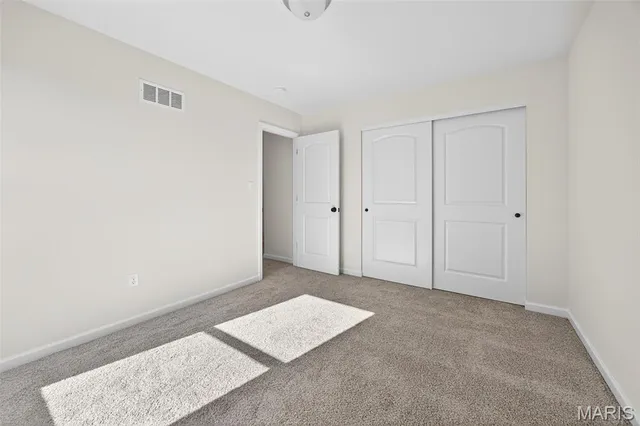 $420,000 | 1933 Rolling River Circle, St. Paul, MO 63366