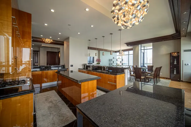 $2,000,000 | 450 East Waterside Drive, Unit 3302, Chicago, IL 60601