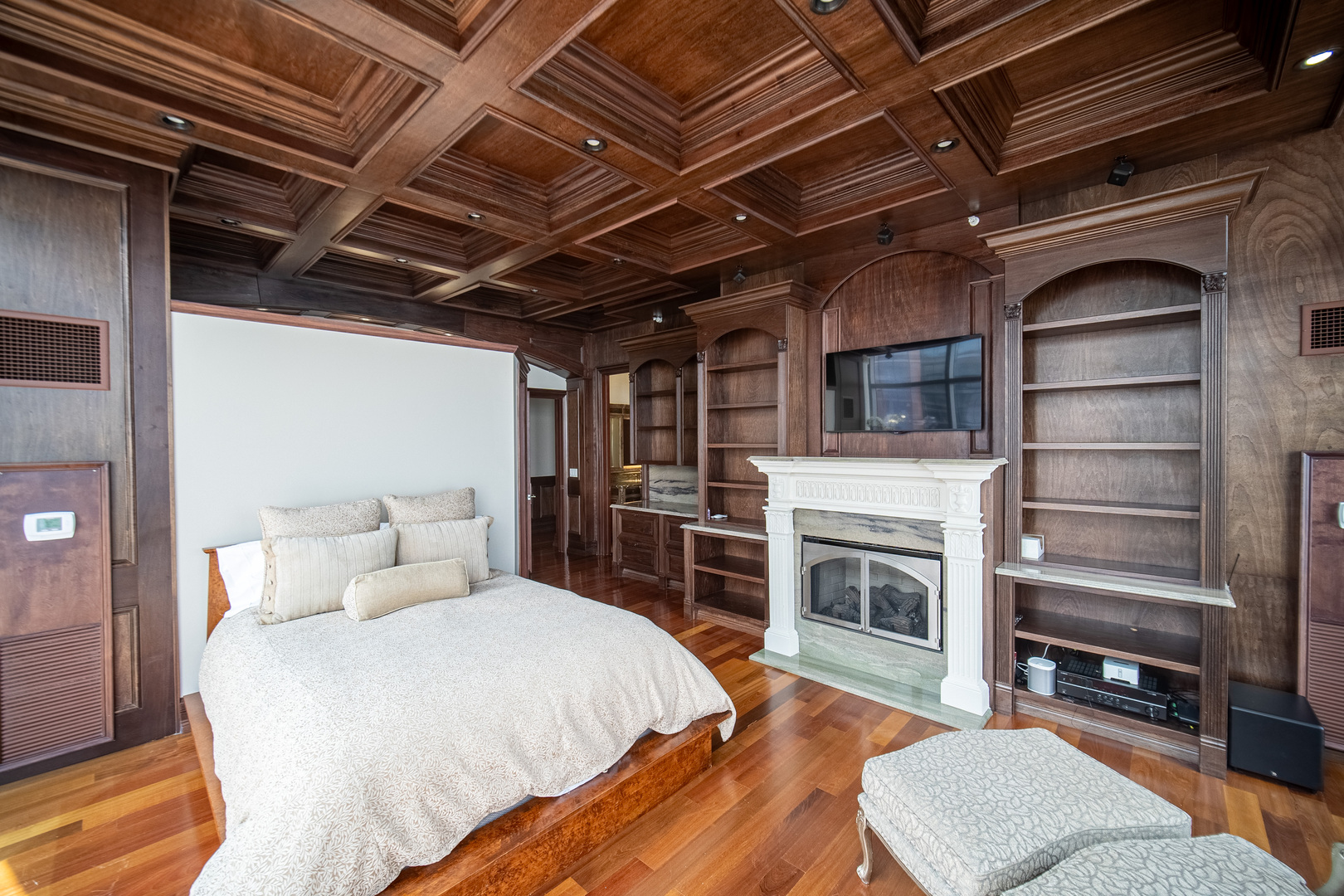 450 East Waterside Drive, Unit 3302 Chicago, IL 60601 - Photo 17 of 52