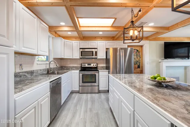 $2,350 | 3041 Oleander Avenue, Daytona Beach, FL 32118