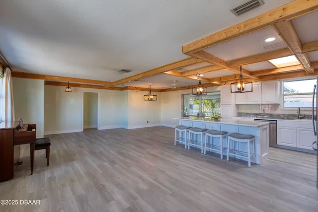 $2,350 | 3041 Oleander Avenue, Daytona Beach, FL 32118