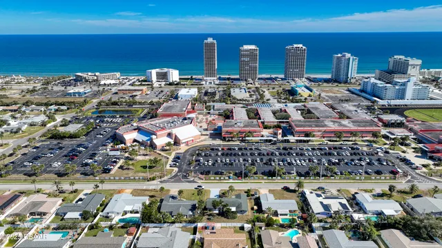 $2,350 | 3041 Oleander Avenue, Daytona Beach, FL 32118