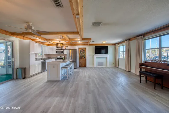 $2,350 | 3041 Oleander Avenue, Daytona Beach, FL 32118