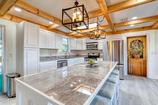 $2,350 | 3041 Oleander Avenue, Daytona Beach, FL 32118